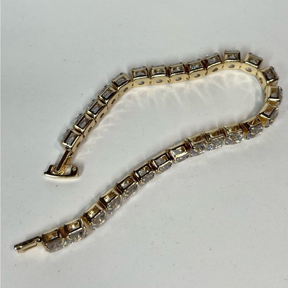 14k gold filled tennis bracelet - Picture 5 of 5